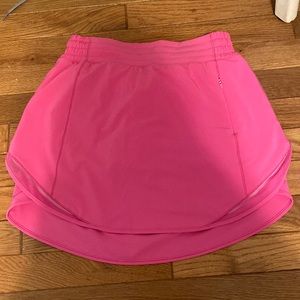 Lululemon sonic pink hotty hot skirt